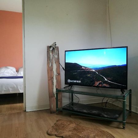 Joli Appartement Dans Villa Entre Nice Et L'Arriere Pays Castagniers Luaran gambar